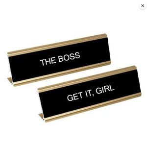 Cheezos 'THE BOSS' Double Sided Desk Plaque Black & Gold Office Decor